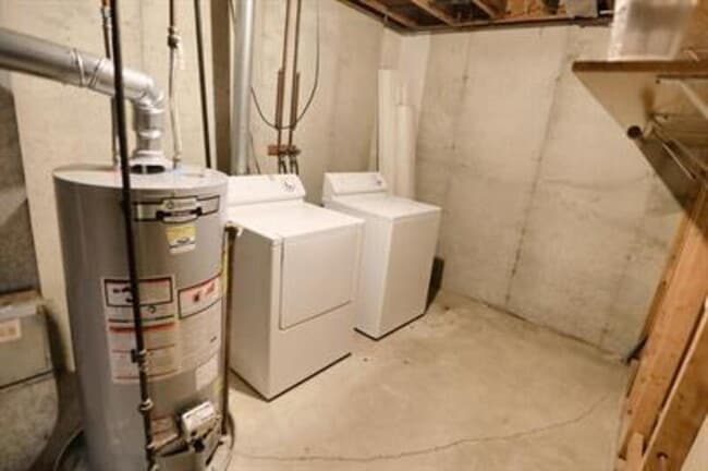 Building Photo - 2973 Englewood Ave SE