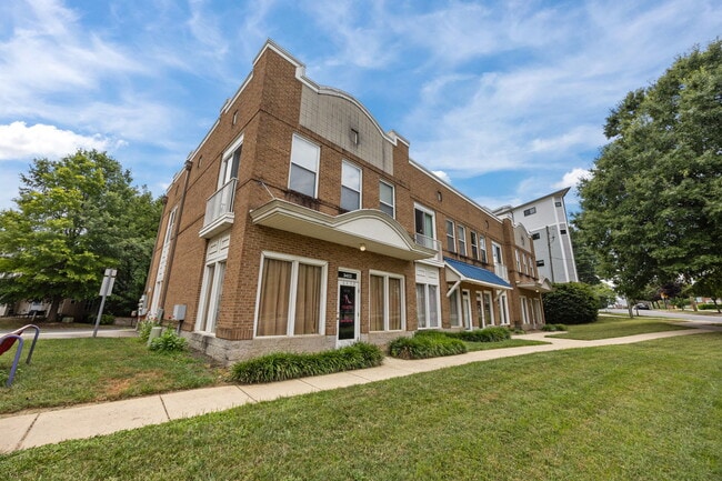 Building Photo - 3471 Chagall Ct