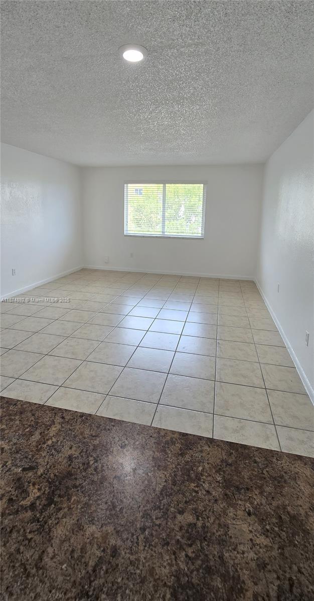 Building Photo - 10820 SW 200th Dr