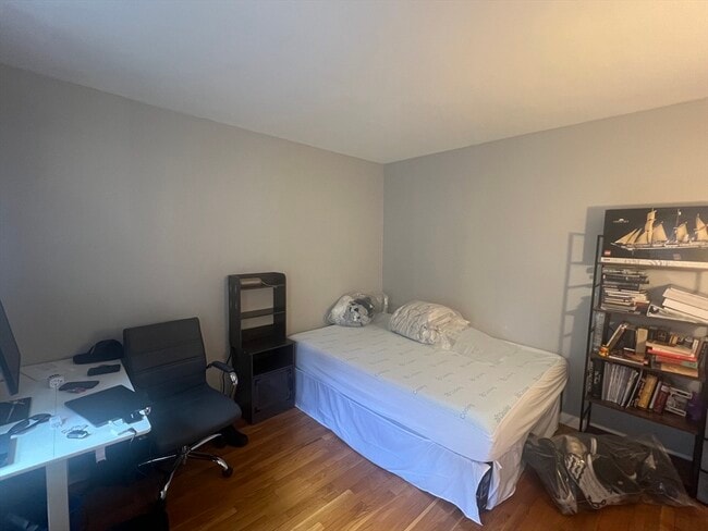 Building Photo - 56 Prince St