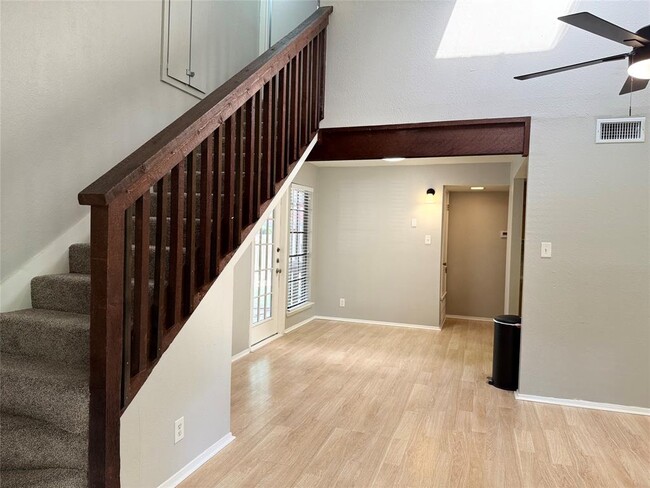 Building Photo - 8102 Dowling Cove