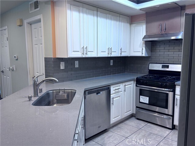Building Photo - 655 Alder Ln