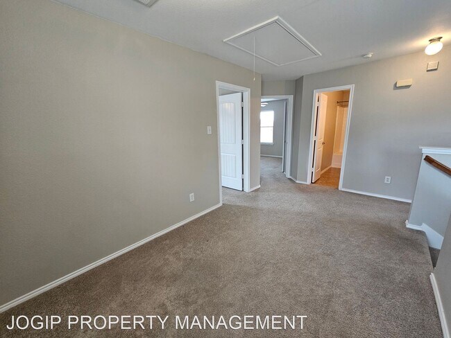 Building Photo - 3 br, 3 bath House - 4019 Houston Dr.