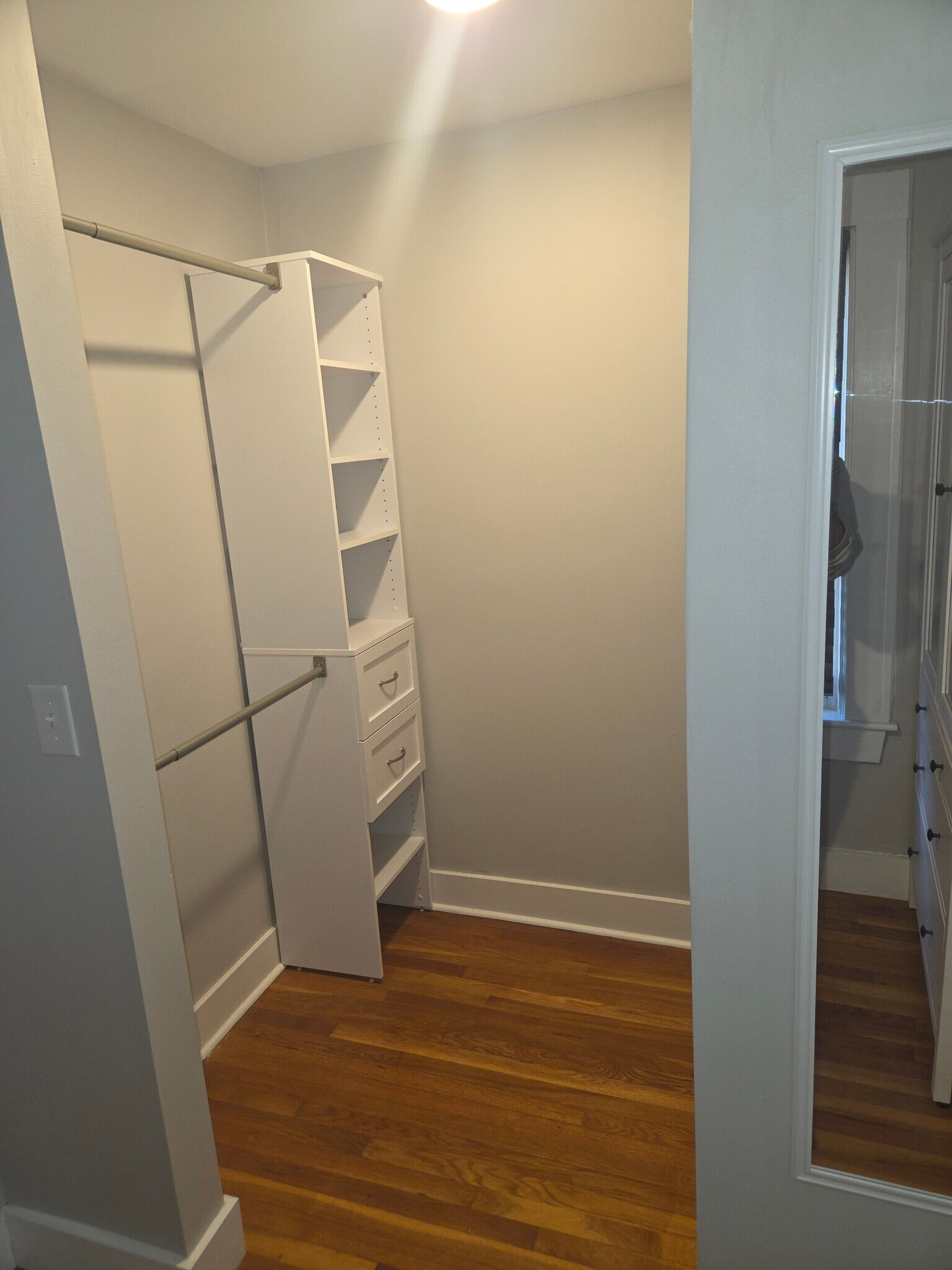 Building Photo - 26 Pearl St