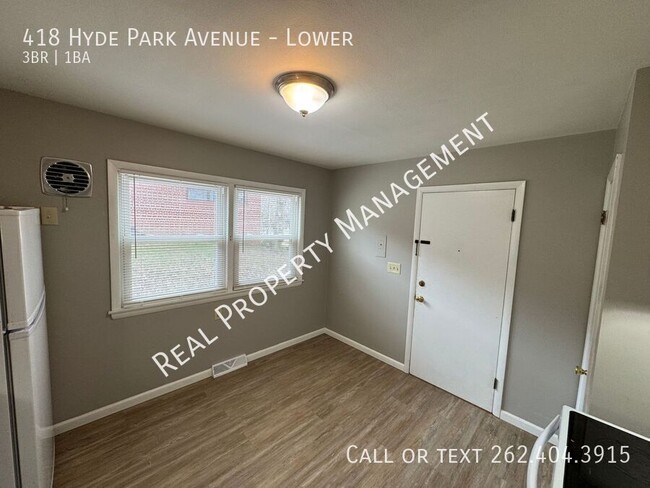 Building Photo - 418 Hyde Park Ave