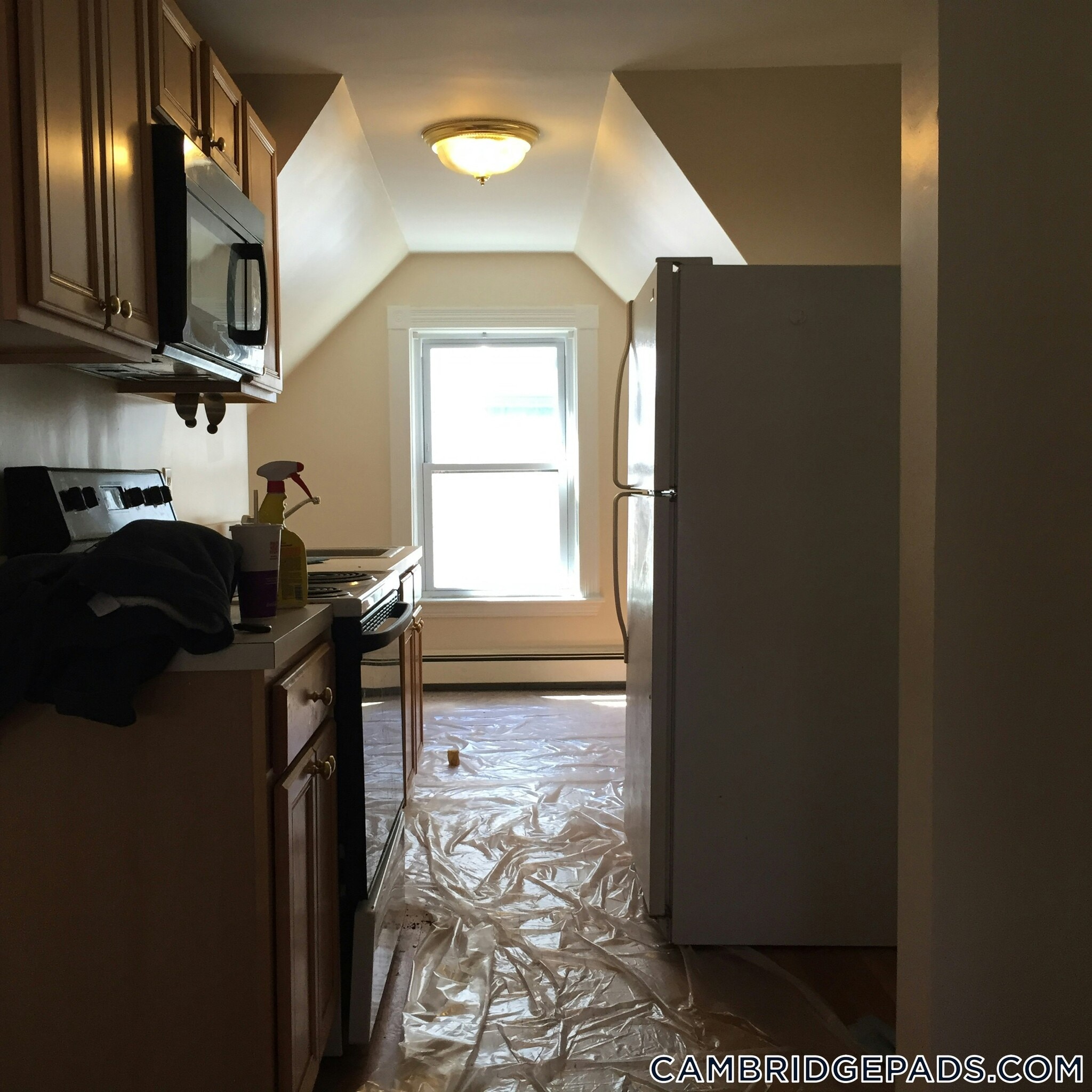 Building Photo - 1539 Cambridge St