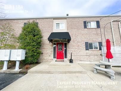 Building Photo - Lakeview Estates