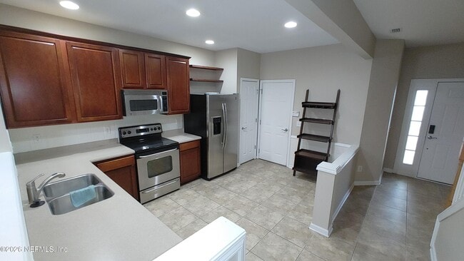 Building Photo - 11225 Campfield Cricle