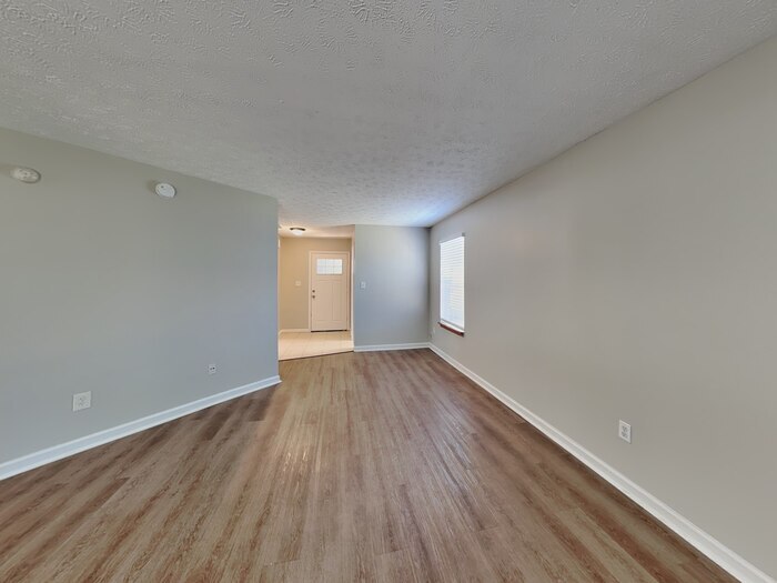 Building Photo - 2616 Calabash Dr