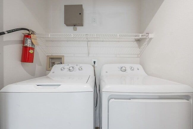 Building Photo - Ponte Vedra Beach 2nd Floor Condo Serene Water Views Private Beach Access and (1) Car Garage