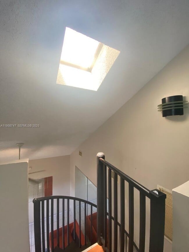 Building Photo - 7867 Tam Oshanter Blvd