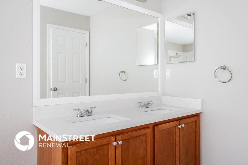 Building Photo - 7412 Bridgeview Dr