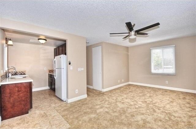 Building Photo - 137 Avenida Sierra