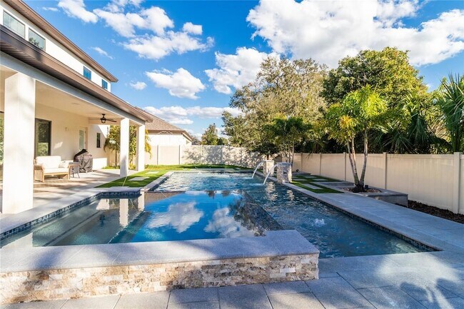 Building Photo - 4580 Shoreleaf Lp