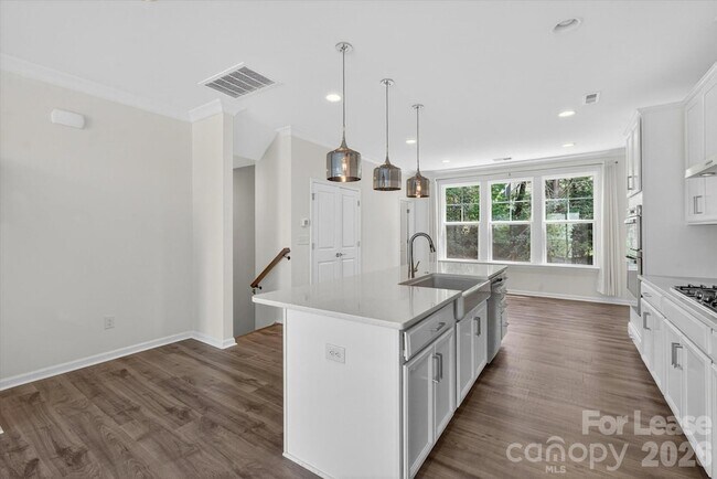 Building Photo - 13018 Simoneaux Ln