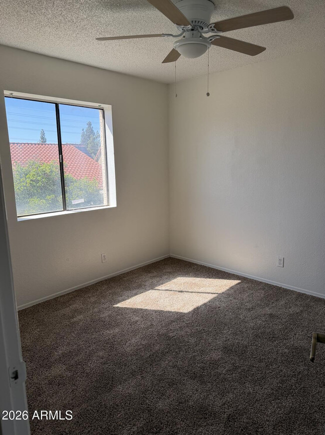 Building Photo - 2848 E Brown Rd