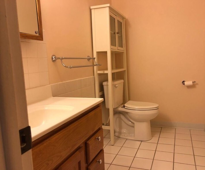 Bathroom 2 - 2650 Brookwood Way Dr