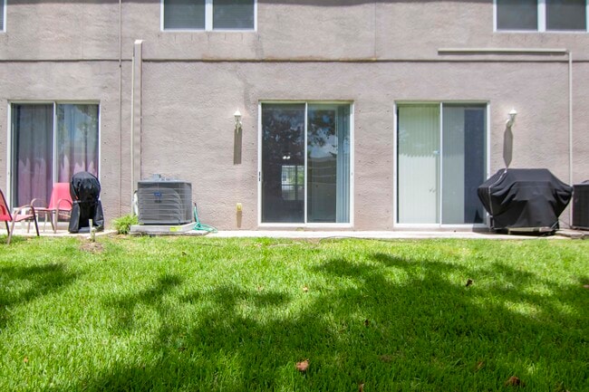 Back - 11658 Declaration Dr