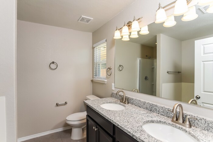 Building Photo - 10418 Castello Cyn