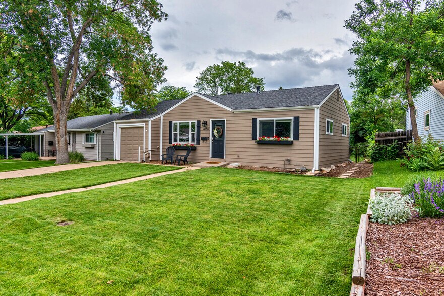 Building Photo - 3388 S Holly St