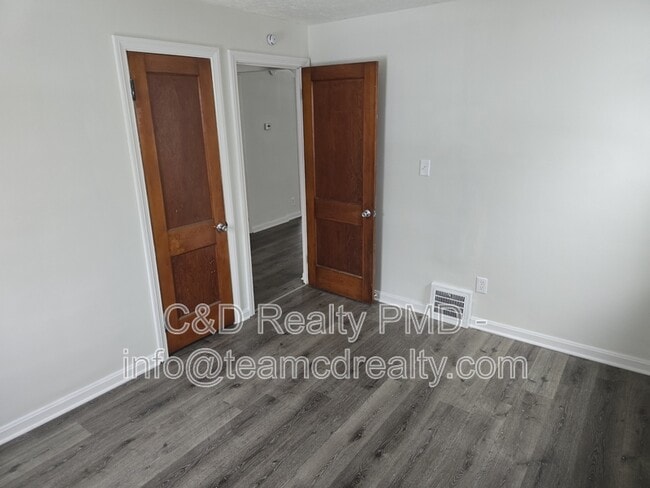 Building Photo - 4667 E 86th St