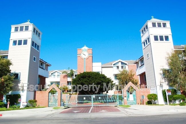 Primary Photo - 865 S B St