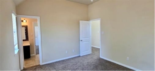 Building Photo - 107 Creekside Dr