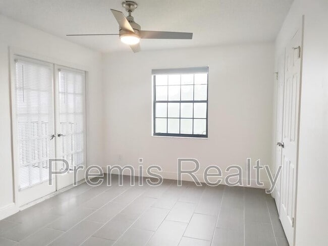 Building Photo - 14820 Rue De Bayonne
