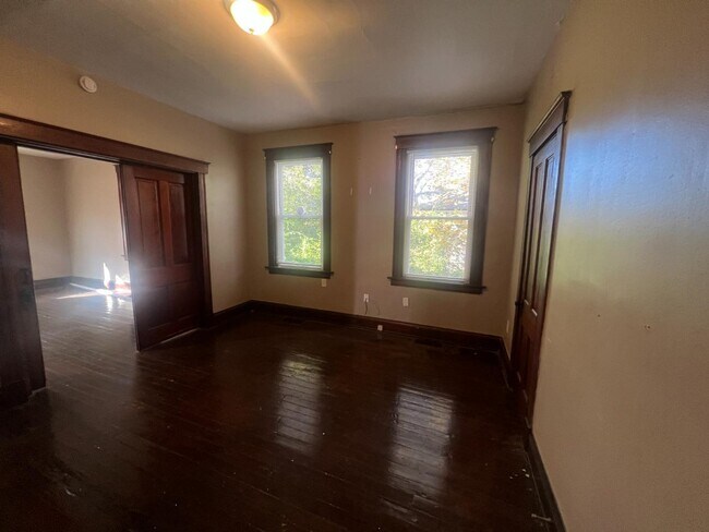 Building Photo - 3498 Boudinot Ave