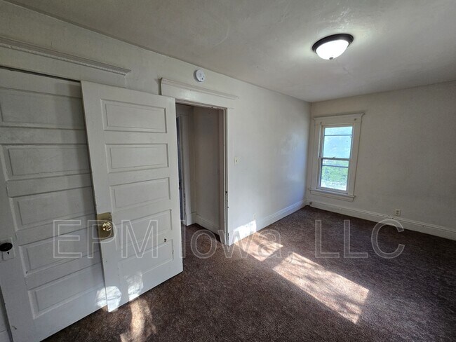Building Photo - 1720 Franklin St