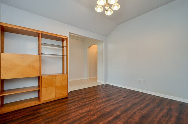Building Photo - 14410 Pelican Marsh Dr