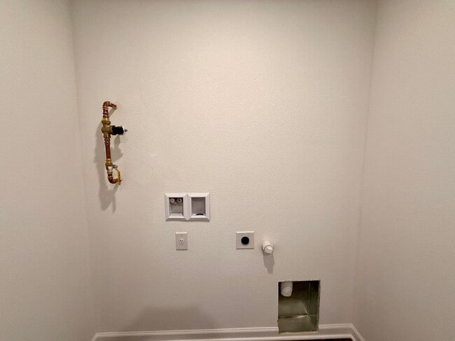 Building Photo - 2024 Construction 3 Bedroom Home in Cheyenne Meadows! *HOME IS CURRENTLY OCCUPIED, PLEASE DO NOT ...