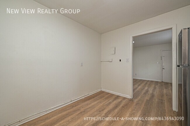 Building Photo - 260 Church St NE