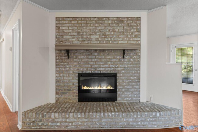 Building Photo - 1011 Sandy Springs Rd NW