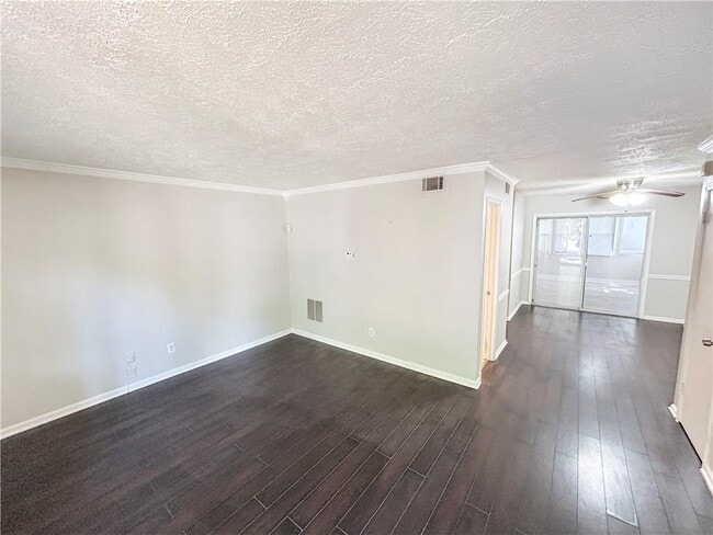 Building Photo - 2251 Salt Springs Pl