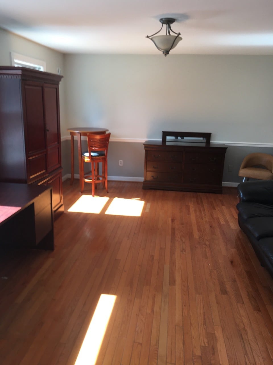 Building Photo - 702 Hudson Ave