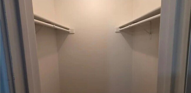 Building Photo - 1300 Tuffit Ln