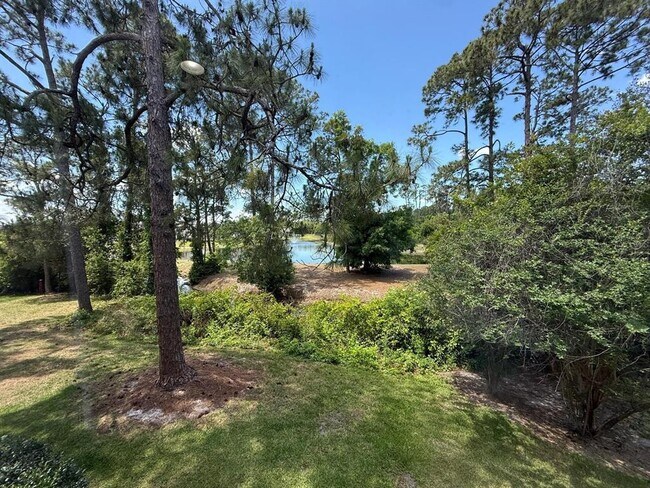 Building Photo - 5164 Conroy Rd