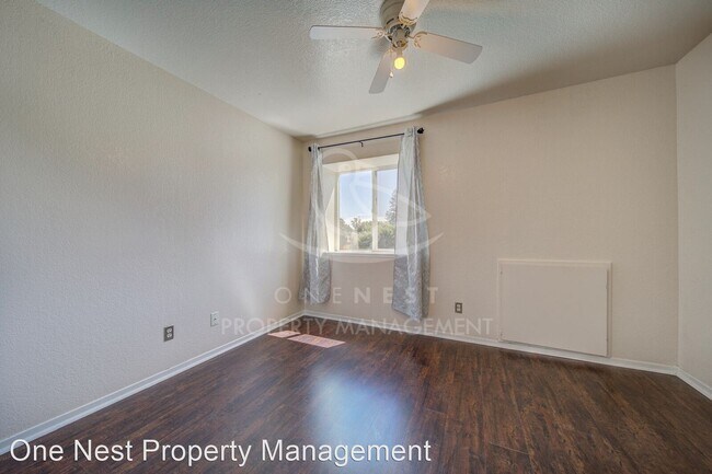 Building Photo - 3 br, 2.5 bath House - 2942 Twin Creeks Lane