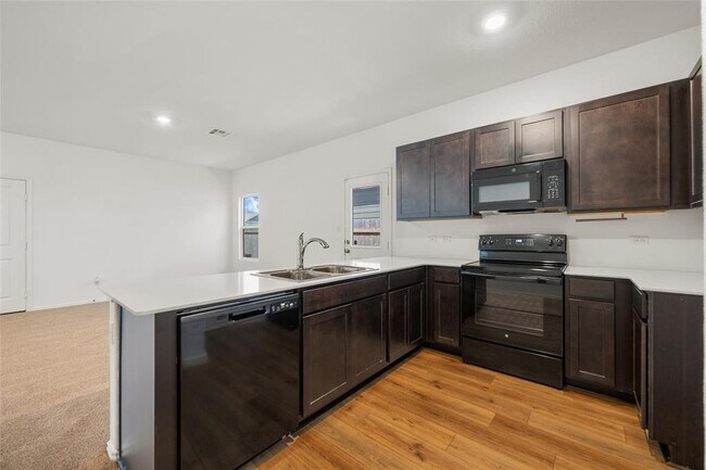 Building Photo - 1104 Cattail Ln