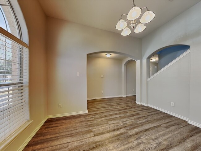 Building Photo - 21711 Falcongate Ct