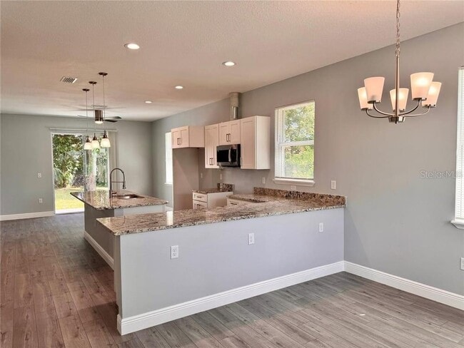 Building Photo - 4529 W Gore St