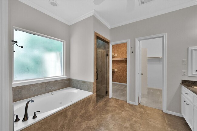 Building Photo - 1803 Quiet Country Ct