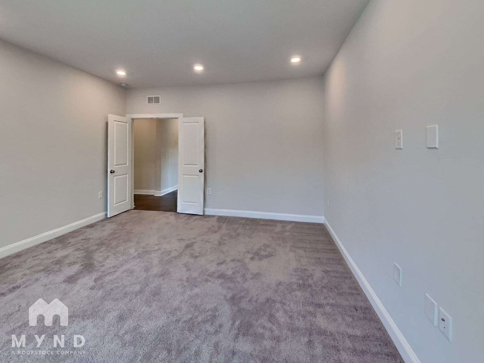 Building Photo - 8451 Seawell School Rd