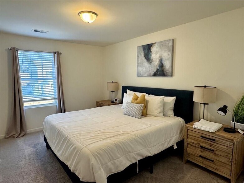 Building Photo - 154 Andria Wy NW