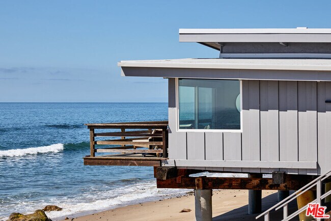 Building Photo - 24246 Malibu Rd