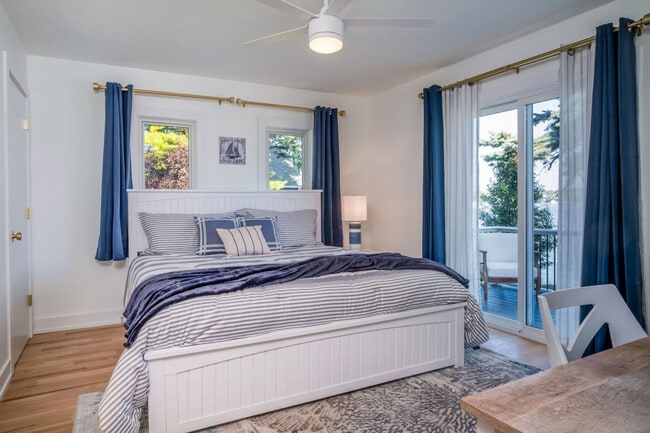 Building Photo - 184 Grand Ave