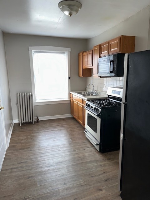 Building Photo - 4054 W Dickens Ave