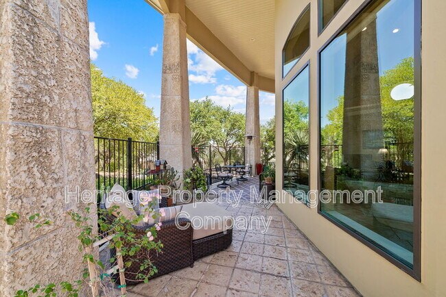 Building Photo - 2162 River Way
