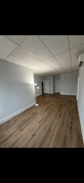 Building Photo - 313 North St